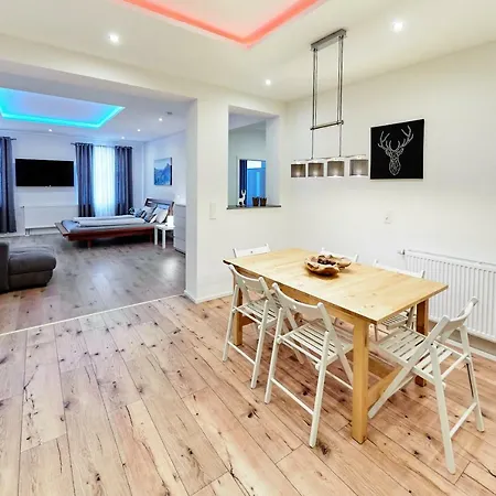 Appartement Perfekt Fuer Familien Und Gruppen Nur 10min Vom Europapark - W6 *